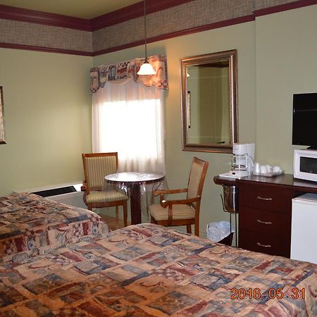 Motel-Auberge Helene 빅토리아빌 외부 사진